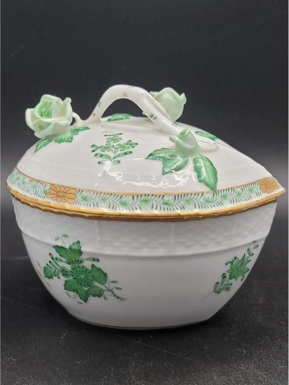 Vintage Herend Chinese Bouquet Green Heart Shaped Bon Bon Box #6000